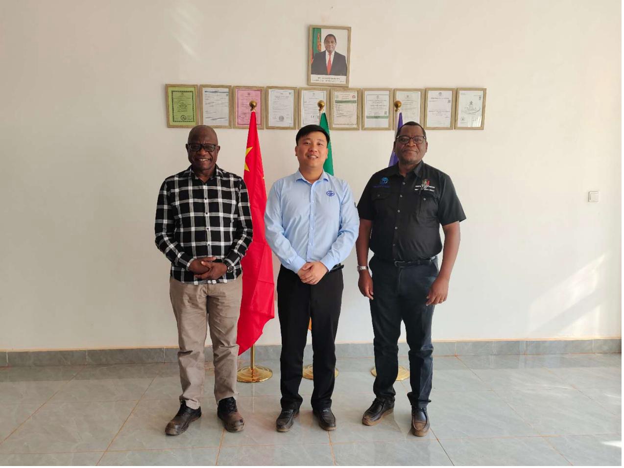 1761719871169273.jpg 2图片 1.jpg